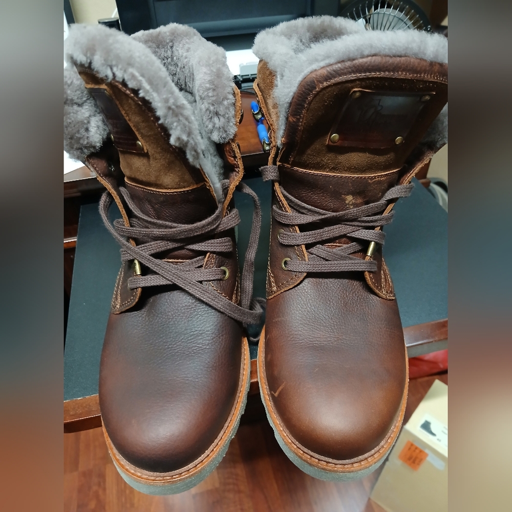 NATURAL LIFE Dark Brown Fur-Lined Boots. Made In Spain. PANAMA JACK.
